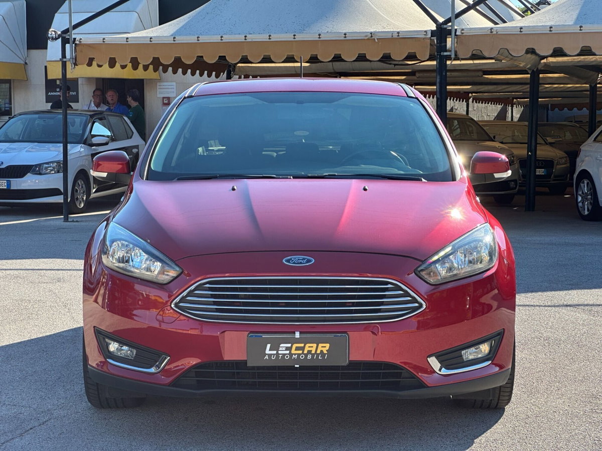 Ford Focus 1.5 TDCi 120 CV Start&Stop Titanium (2)