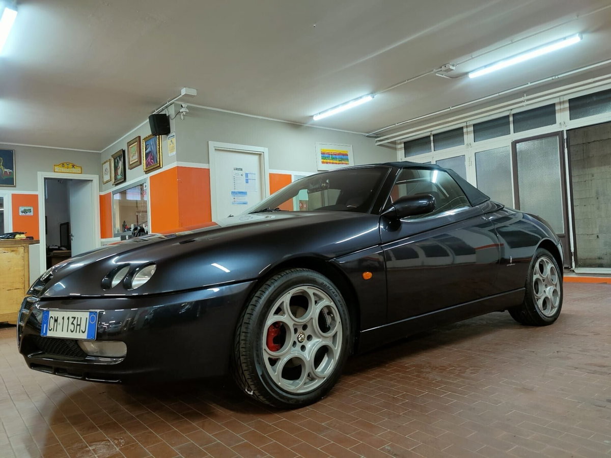 Alfa Romeo Gtv 2.0i JTS 16V cat (2)
