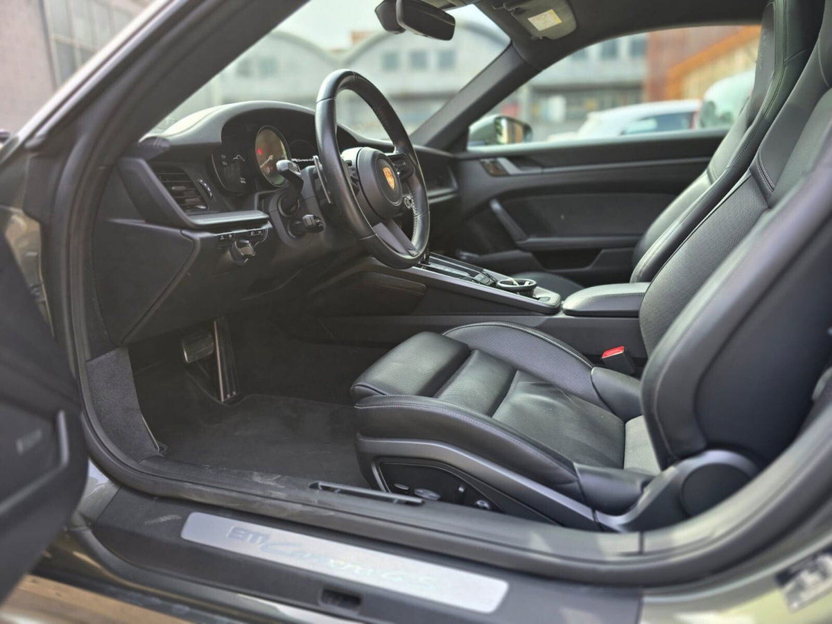 Porsche 911 Coupé Coupe 3.0 Carrera 4S (13)