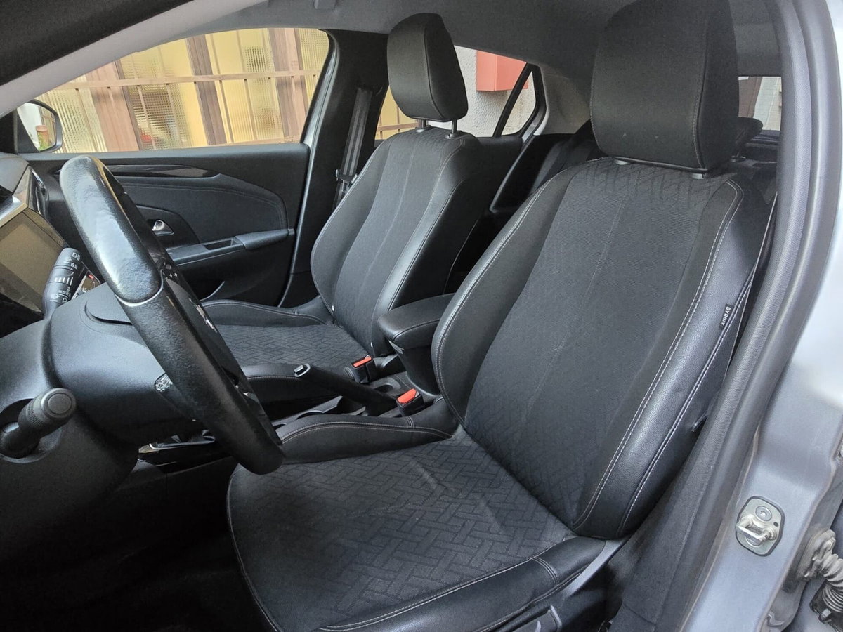 Opel Corsa 1.2 Elegance (8)