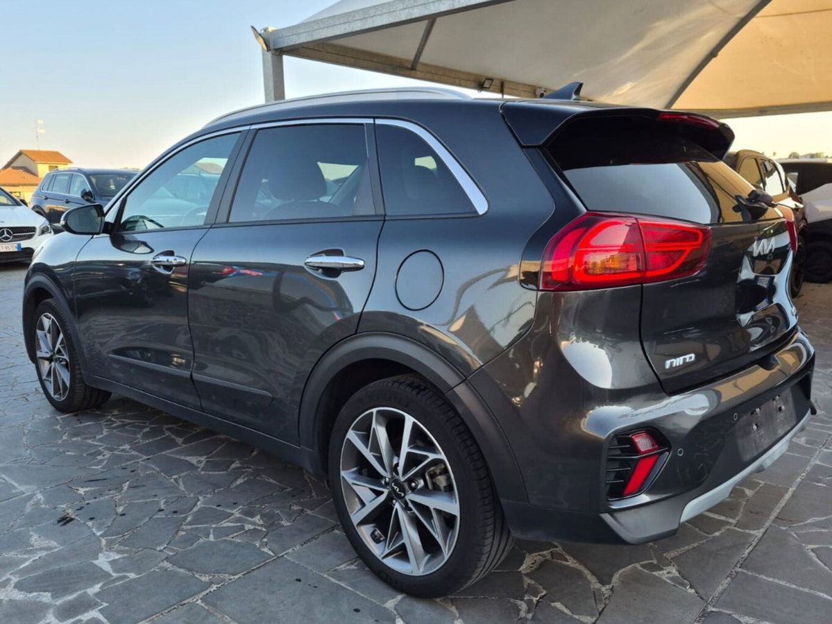 Kia Niro 1.6 GDi DCT HEV Evolution (8)