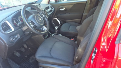 Jeep Renegade 1.0 T3 Business (12)