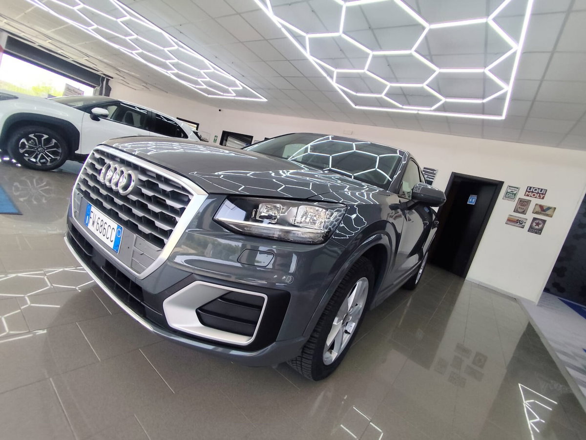 Audi Q2 Q2 1.6 TDI S tronic Sport (2)