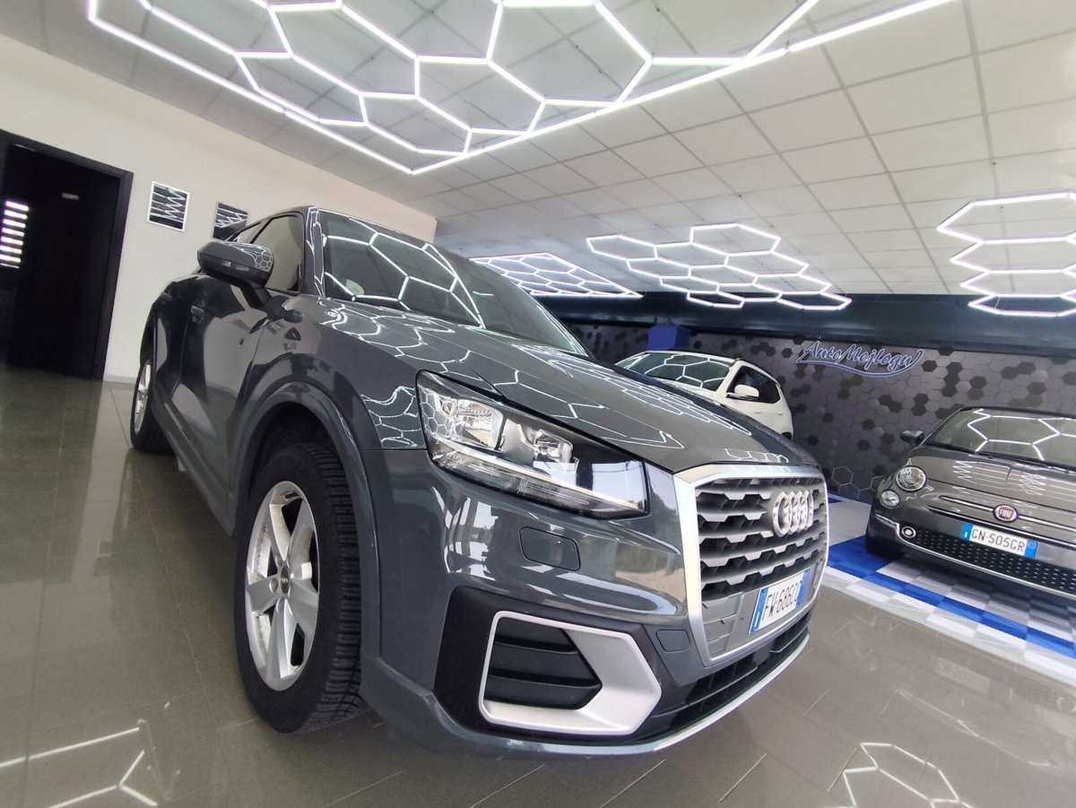 Audi Q2 Q2 1.6 TDI S tronic Sport (4)