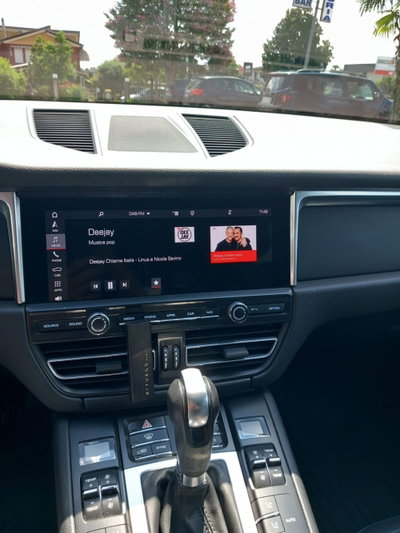 Porsche Macan 2.0 (10)
