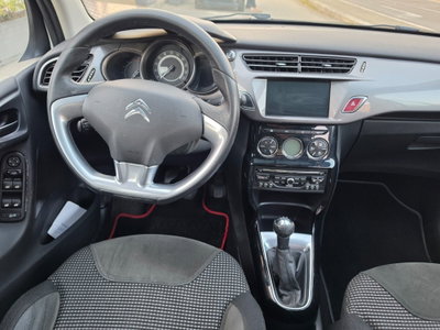 Citroen C3 1.4 HDi 70 Exclusive (13)