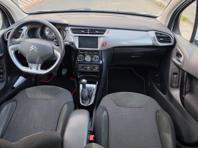 Citroen C3 1.4 HDi 70 Exclusive (14)