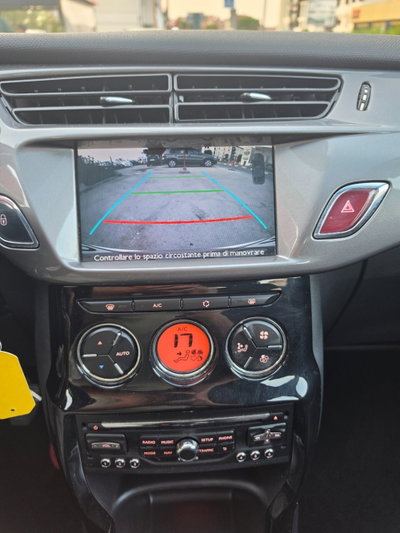 Citroen C3 1.4 HDi 70 Exclusive (18)