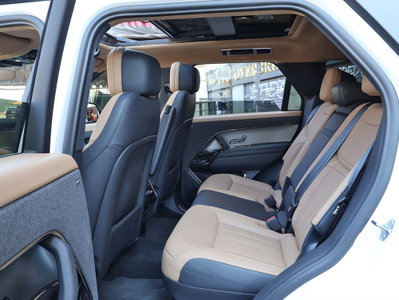 Land Rover Range Rover Sport 3.0D l6 249 CV HSE Dynamic Stealth (19)
