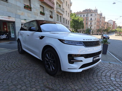 Land Rover Range Rover Sport 3.0D l6 249 CV HSE Dynamic Stealth (2)
