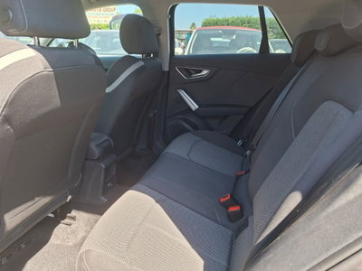 Audi Q2 30 2.0 tdi Identity Black (13)