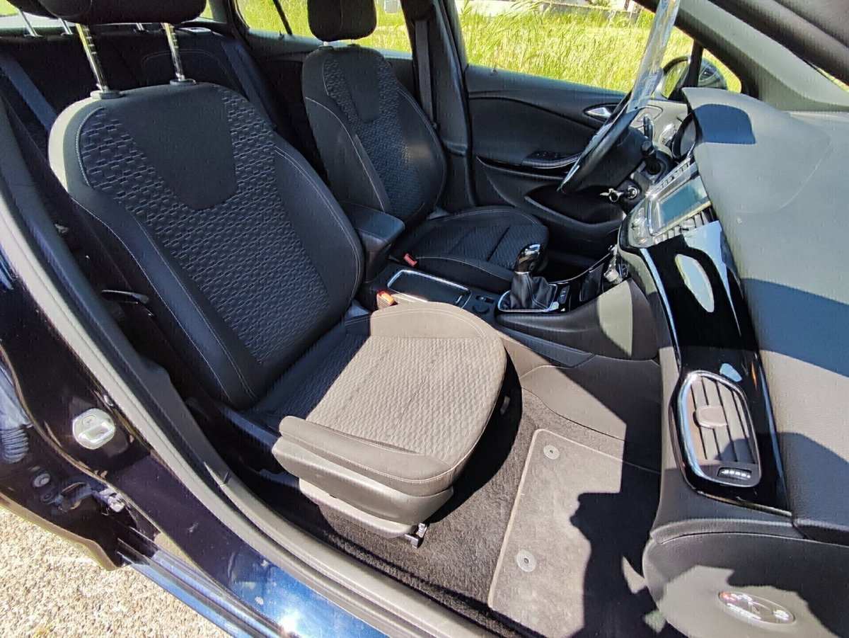 Opel Astra Station Wagon 1.4 Turbo 110CV EcoM Sports Innovation (15)