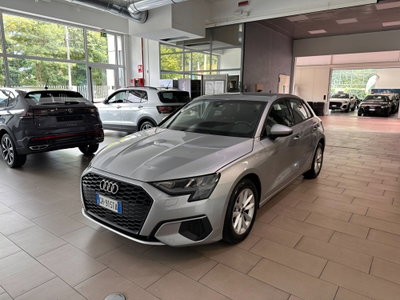Audi A3 Sportback 30 TDI S tronic Business (3)