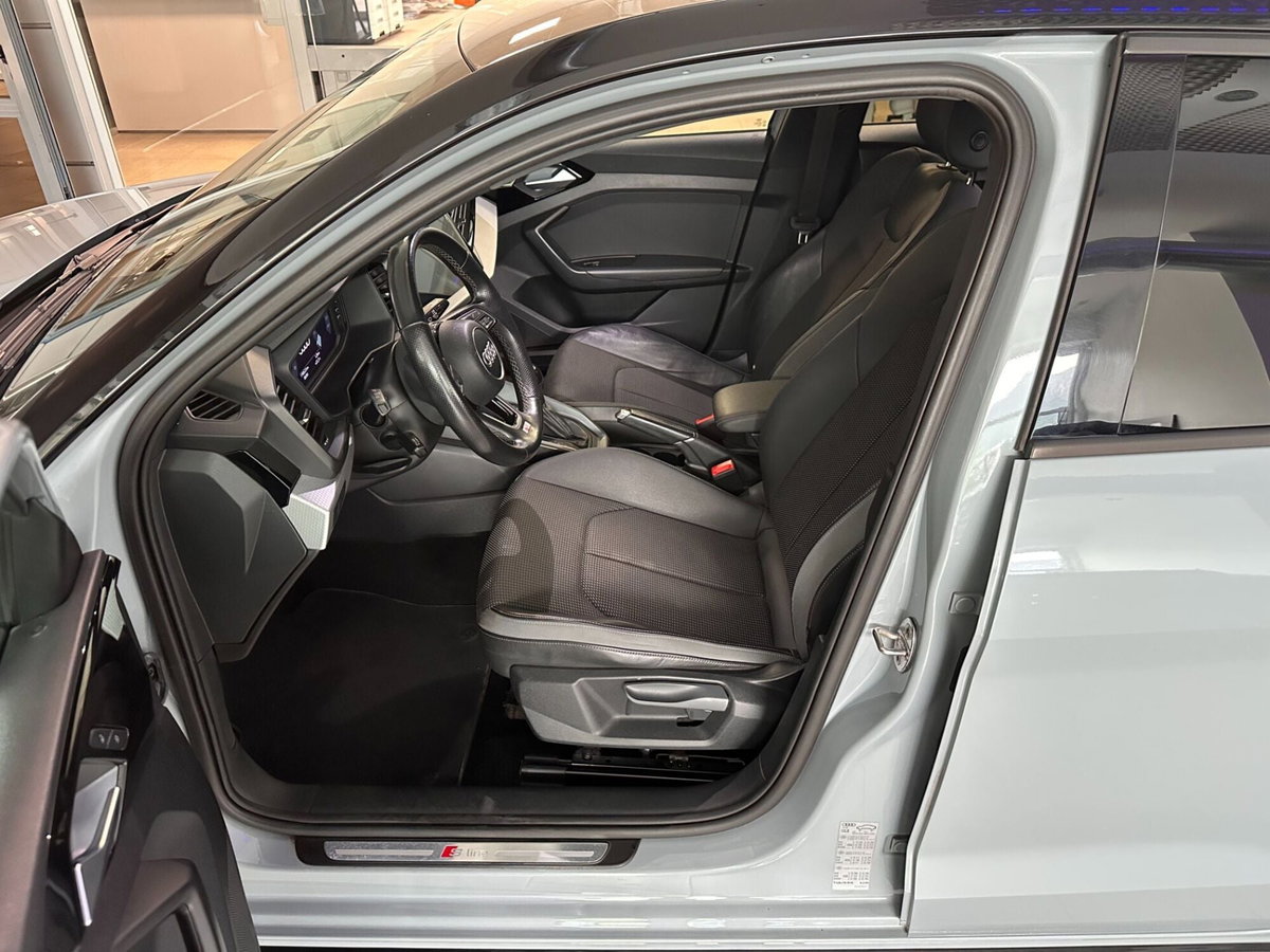 Audi A1 Sportback 35 TFSI S tronic S line edition (10)