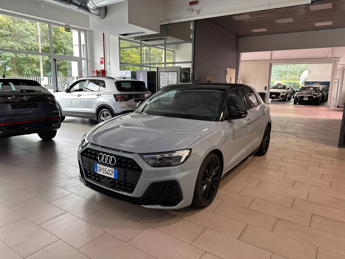 Audi A1 Sportback 35 TFSI S tronic S line edition (3)