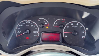 Ford Ka 1.2 8V 69CV Titanium (14)
