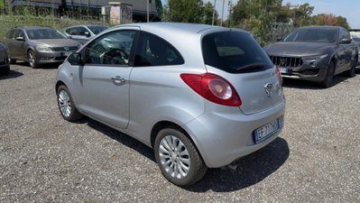 Ford Ka 1.2 8V 69CV Titanium (2)