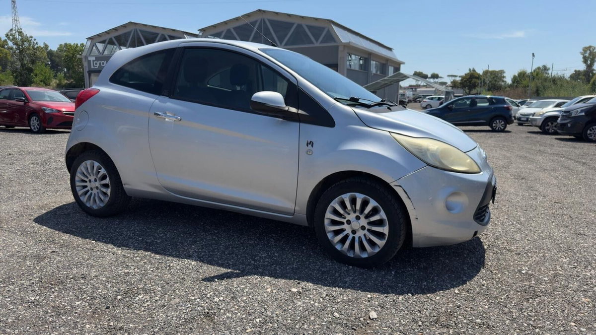 Ford Ka 1.2 8V 69CV Titanium (5)
