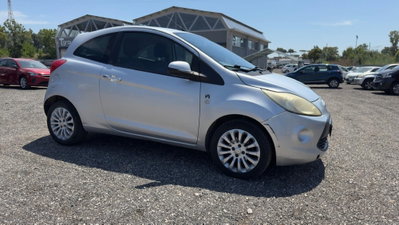 Ford Ka 1.2 8V 69CV Titanium (5)