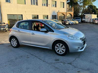 Peugeot 208 HDi 68 CV 5 porte Allure (7)