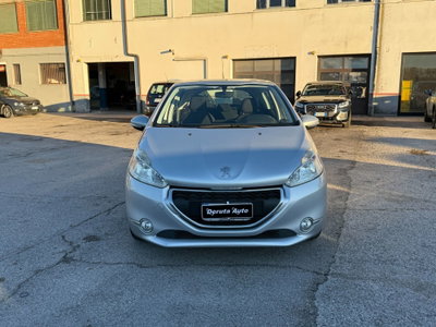 Peugeot 208 HDi 68 CV 5 porte Allure (8)
