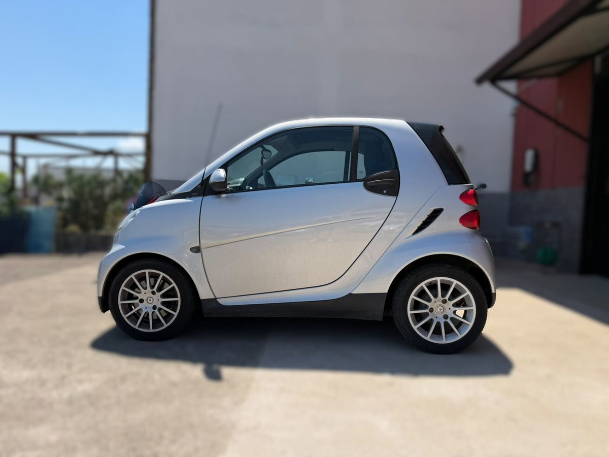 smart Fortwo 800 33 kW coupé pulse cdi (2)