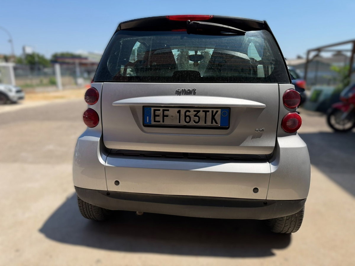 smart Fortwo 800 33 kW coupé pulse cdi (4)