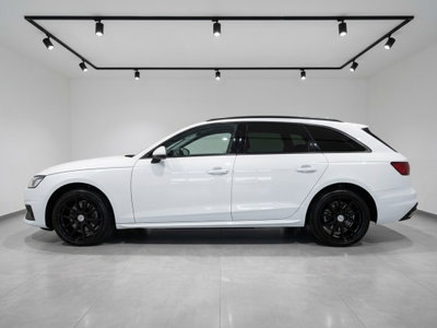 Audi A4 Avant 2.0 TDI ultra 136CV Business (8)