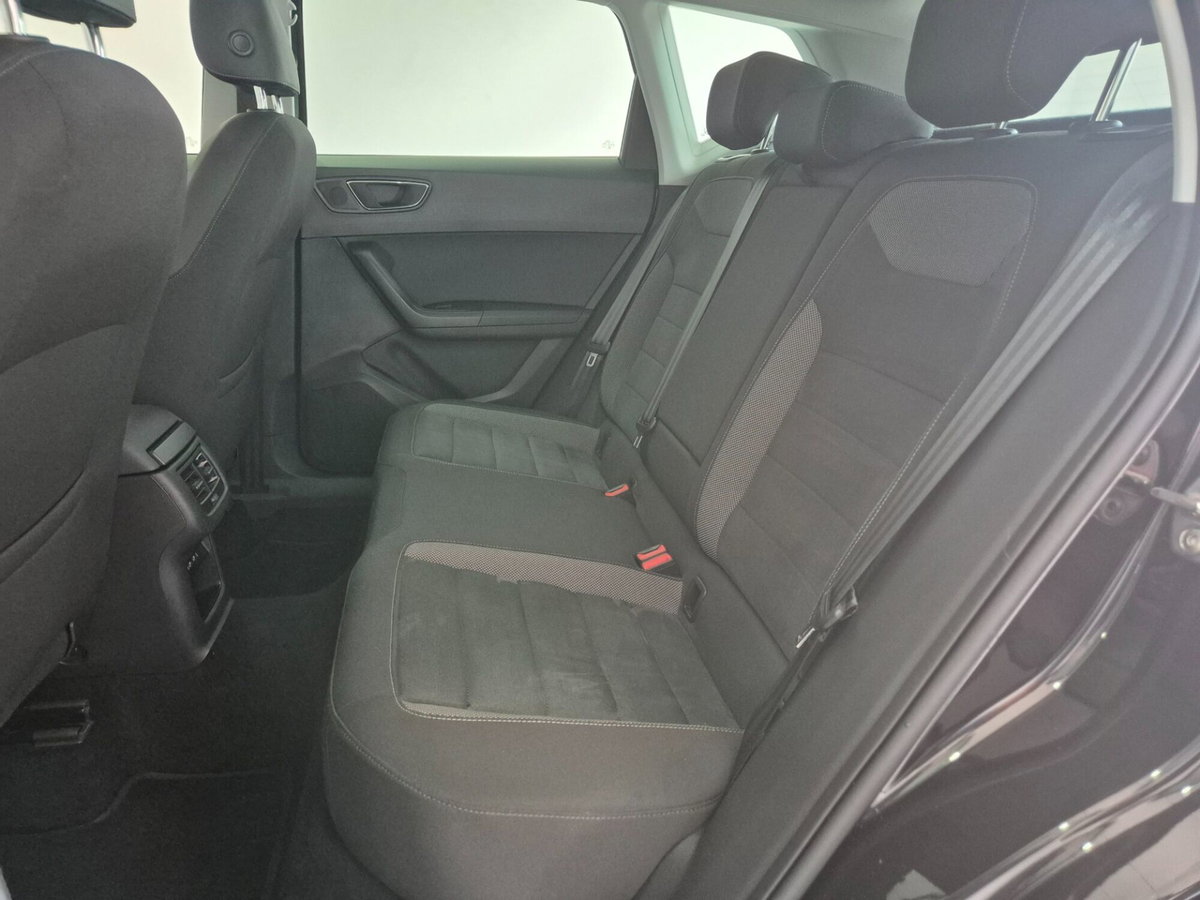 SEAT Ateca 1.6 TDI DSG Black Edition (14)