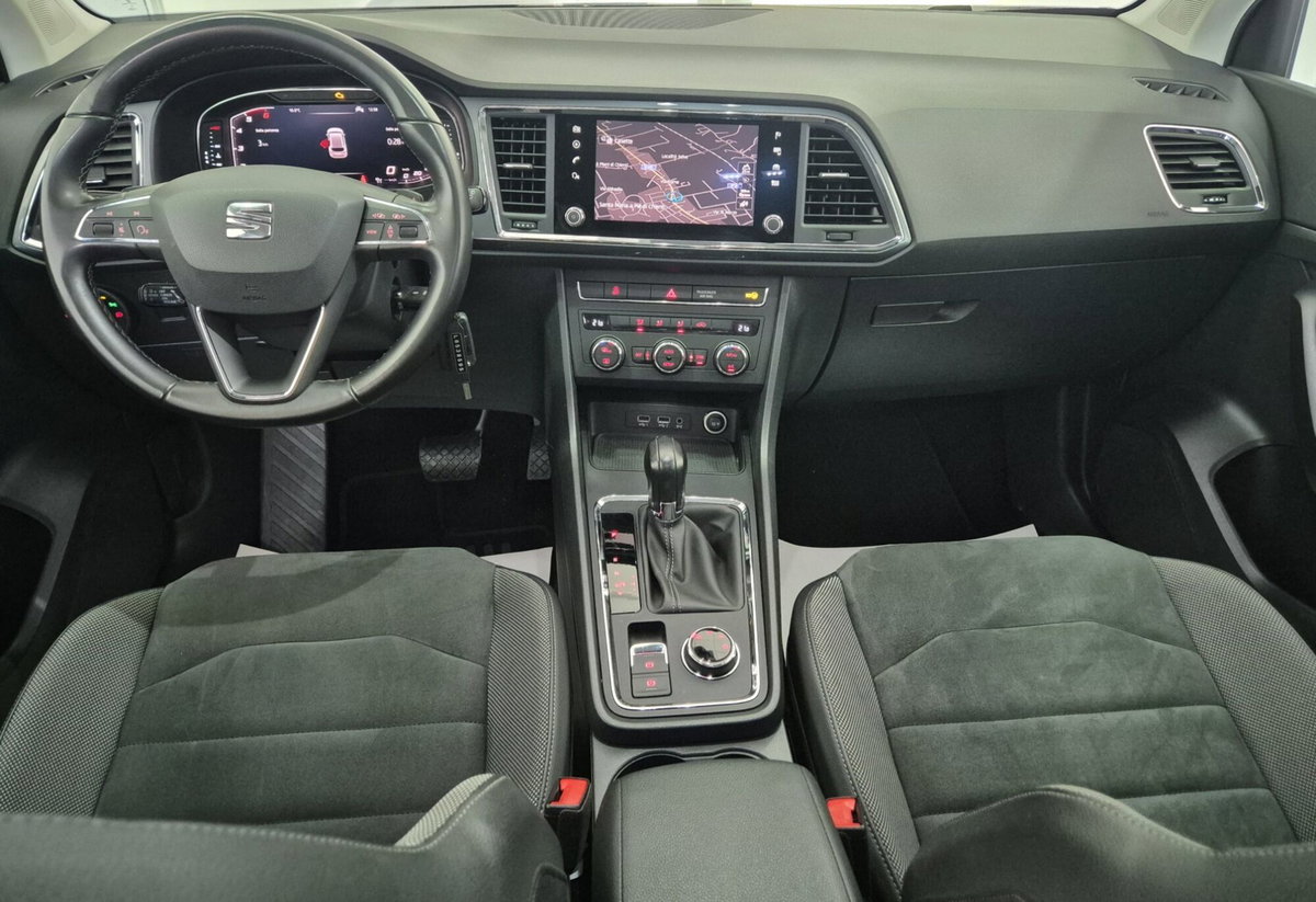 SEAT Ateca 1.6 TDI DSG Black Edition (15)
