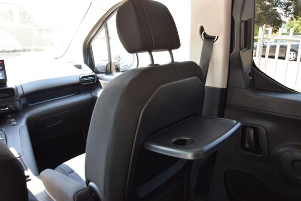 Fiat Qubo 1.5 d La Prima 130cv at8 (13)