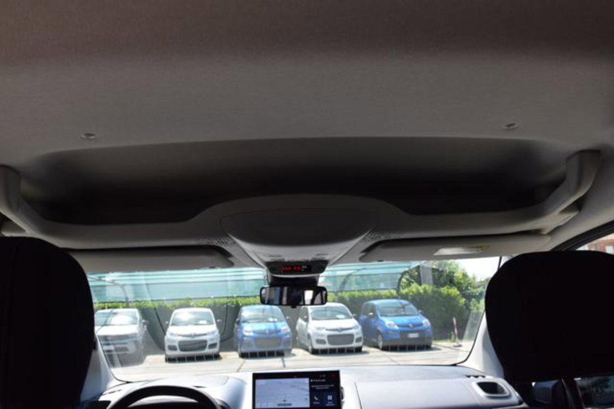 Fiat Qubo 1.5 d La Prima 130cv at8 (15)