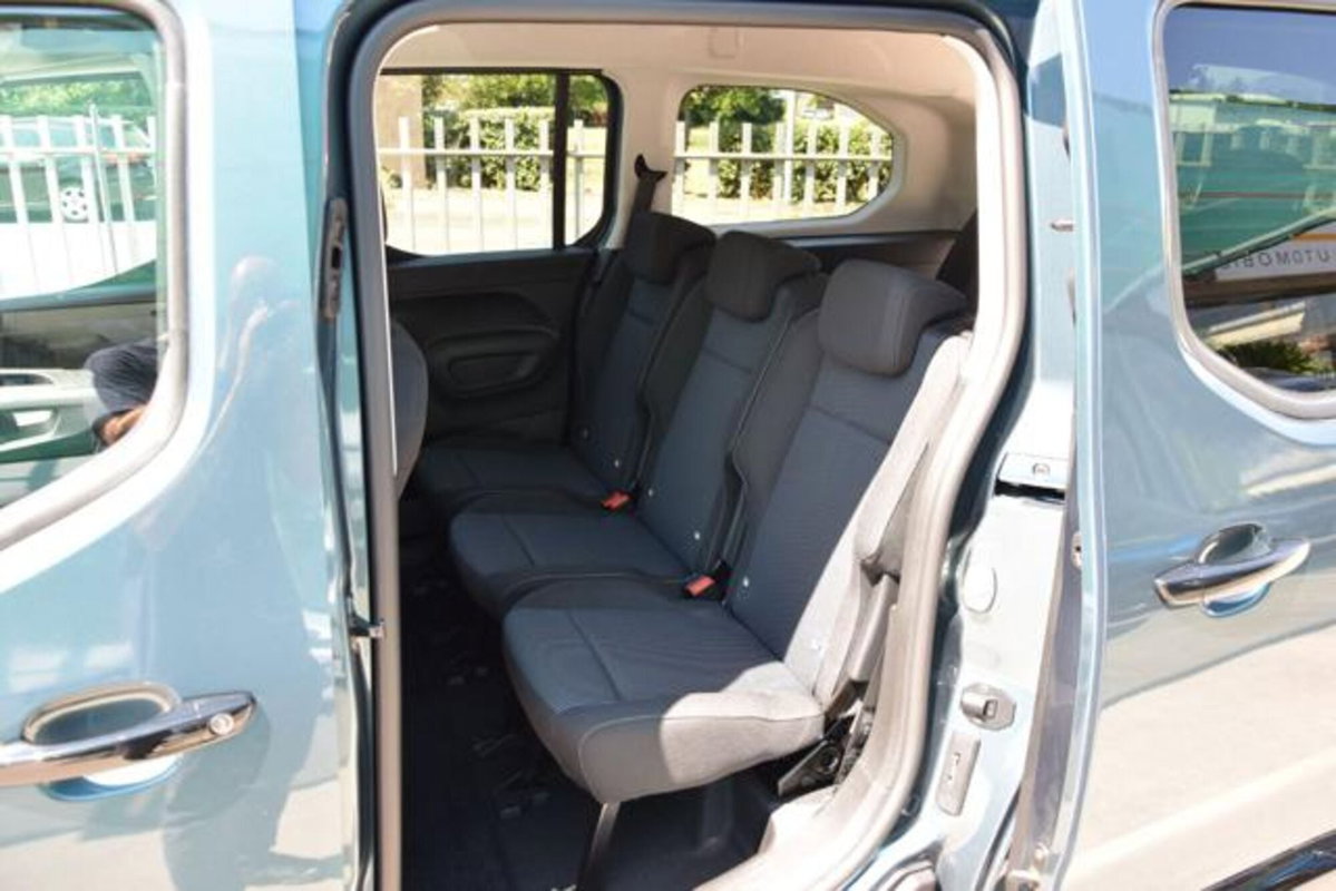 Fiat Qubo 1.5 d La Prima 130cv at8 (8)