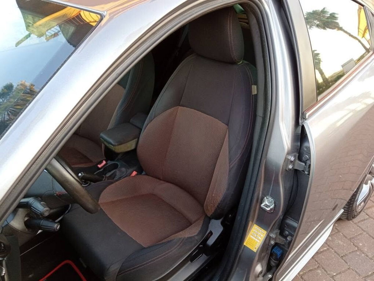 Alfa Romeo Giulietta 2.0 JTDm Exclusive 150cv E5+ (15)