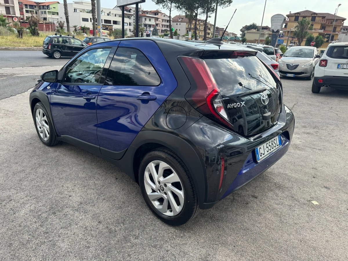 Toyota Aygo X 1.0 VVT-i 72 CV 5 porte Limited Air (5)