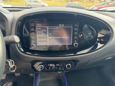 Toyota Aygo X 1.0 VVT-i 72 CV 5 porte Limited Air (9)