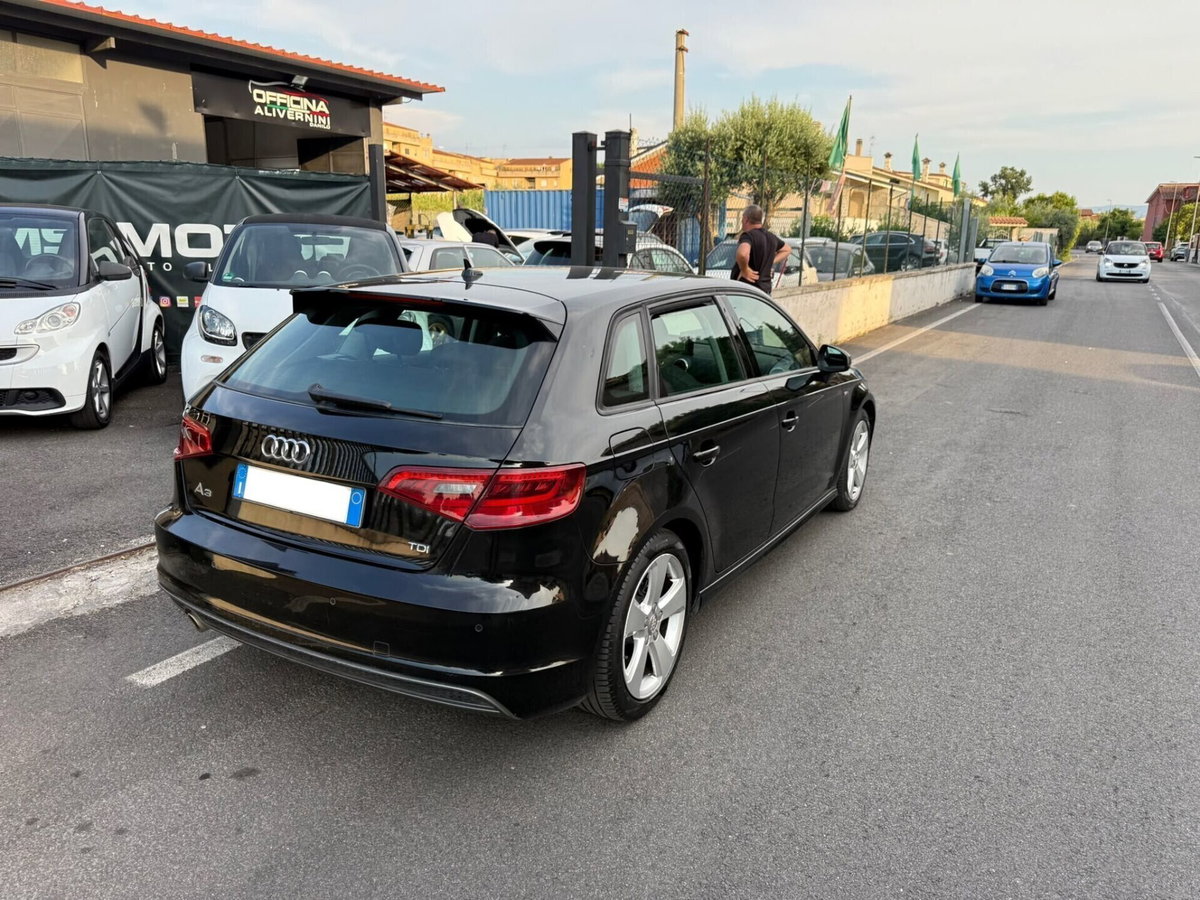Audi A3 Sportback 1.6 TDI clean diesel Admired (3)