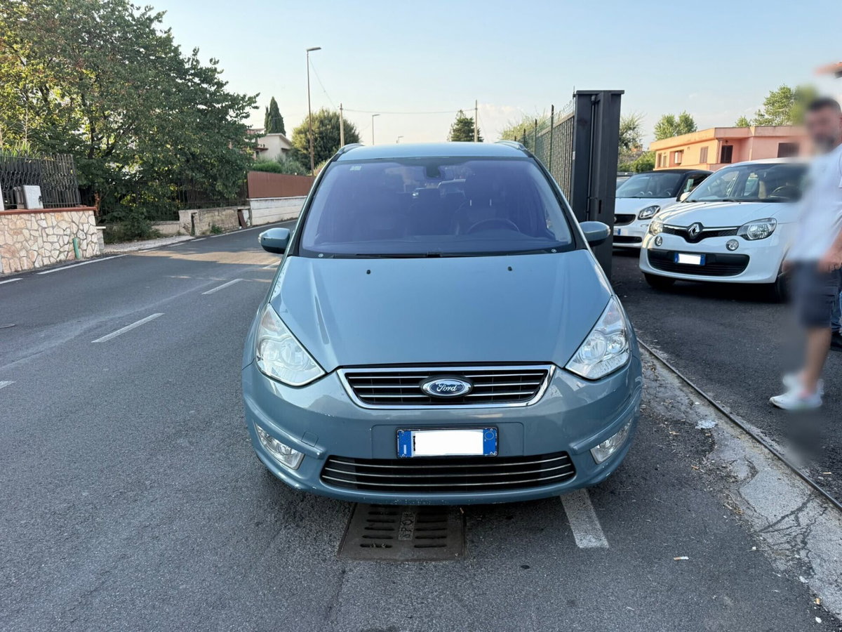 Ford Galaxy 2.0 TDCi 163 CV DPF Titanium (11)