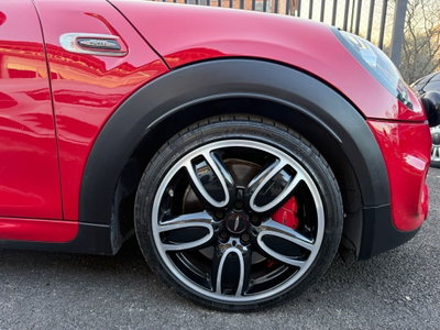 MINI Mini 2.0 John Cooper Works (13)