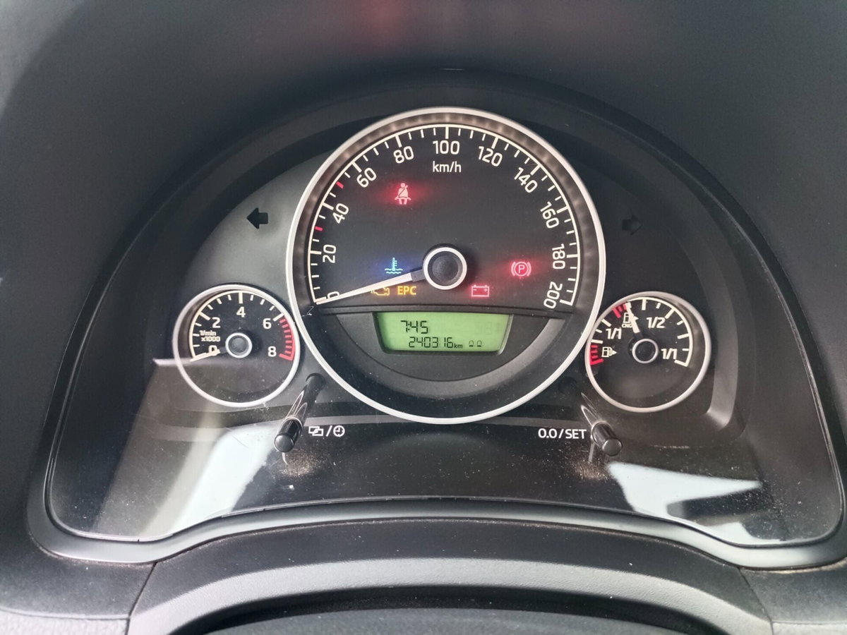 Skoda Citigo 68 CV 5 porte Ambition G-Tec (16)