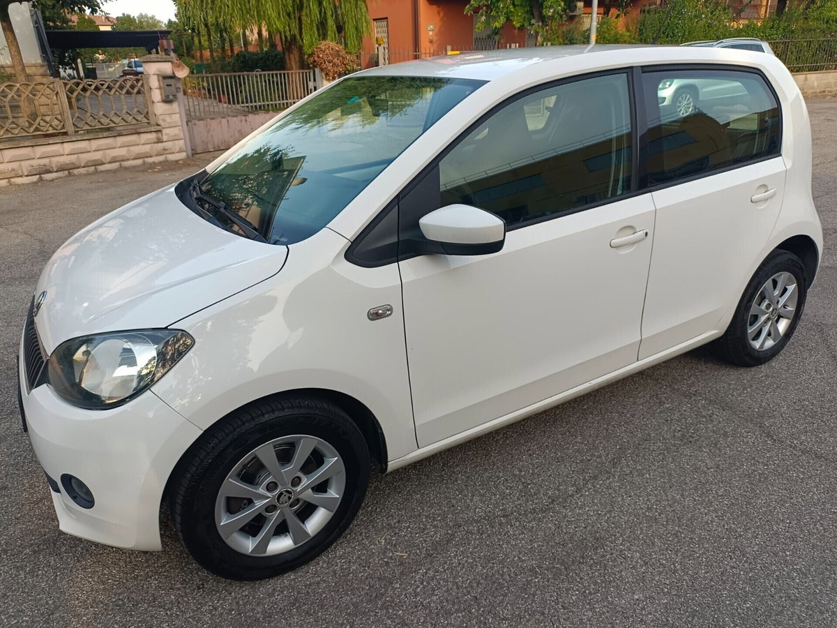 Skoda Citigo 68 CV 5 porte Ambition G-Tec (4)
