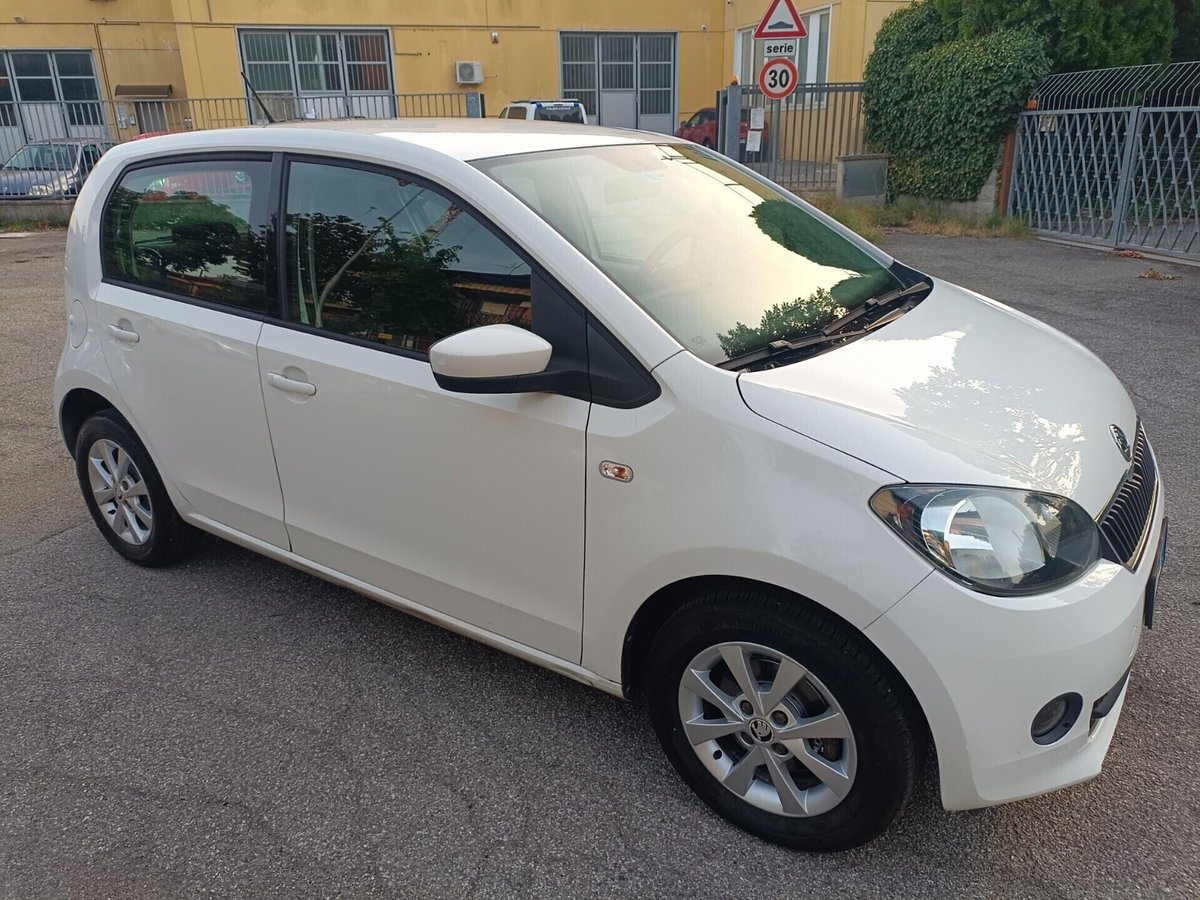 Skoda Citigo 68 CV 5 porte Ambition G-Tec (5)