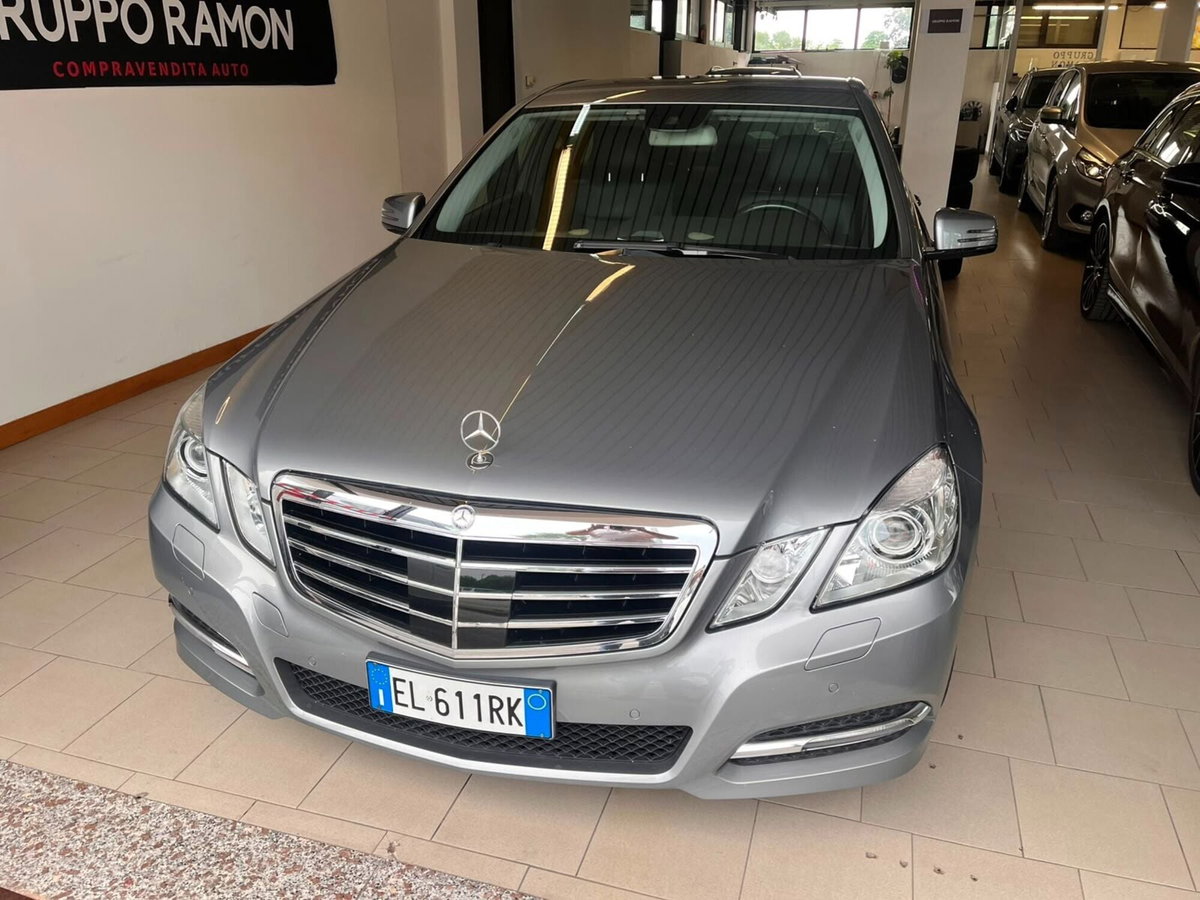 Mercedes-Benz Classe E 250 CDI BlueEFFICIENCY Avantgarde (2)