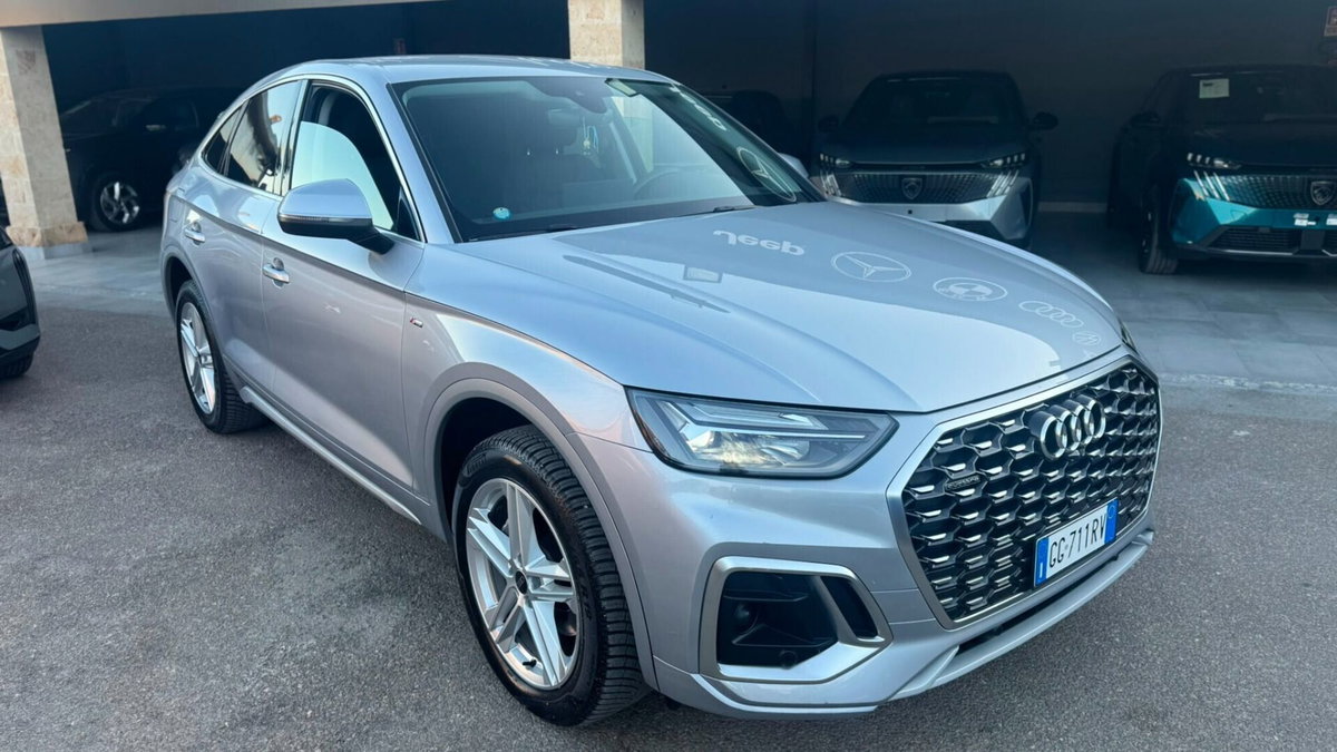 Audi Q5 Sportback 40 2.0 tdi mhev 12V S line Plus quattro s-tronic (6)