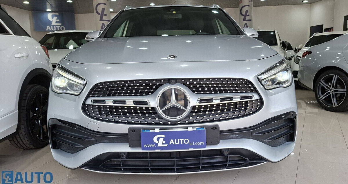 Mercedes-Benz GLA SUV 200 d Automatic Premium