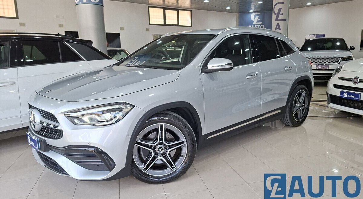 Mercedes-Benz GLA SUV 200 d Automatic Premium (2)