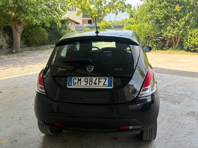 Lancia Ypsilon 1.0 FireFly 5 porte S&S Hybrid Ecochic UnYca (10)