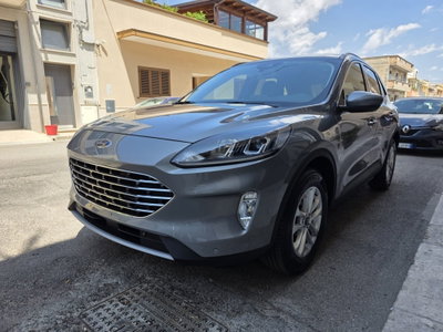 Ford Kuga 2.0 EcoBlue Hybrid 150 CV 2WD Titanium (3)