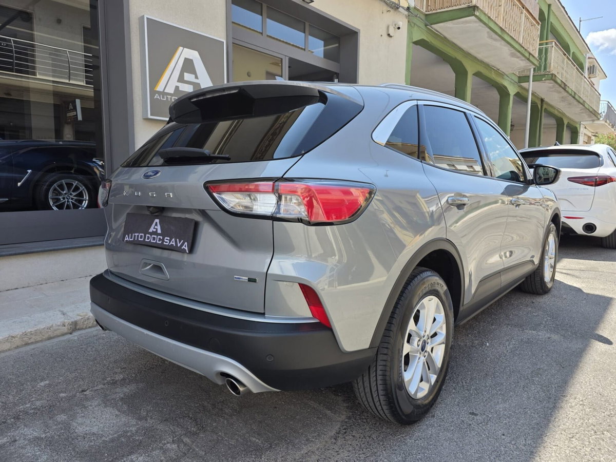 Ford Kuga 2.0 EcoBlue Hybrid 150 CV 2WD Titanium (7)