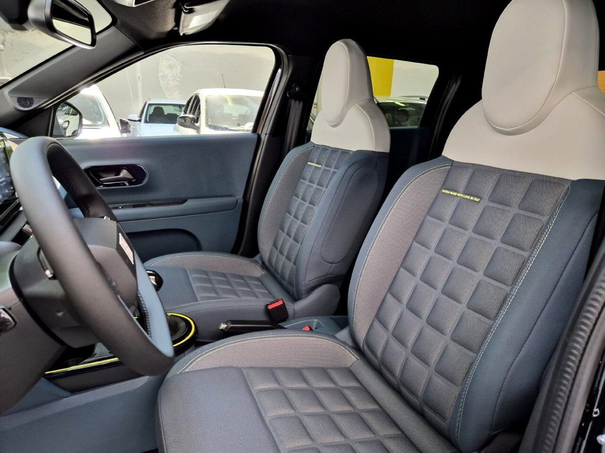 Fiat Grande Panda 1.2 La Prima 100cv (11)